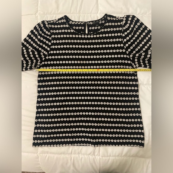 Ann Taylor Top - Picture 5 of 7